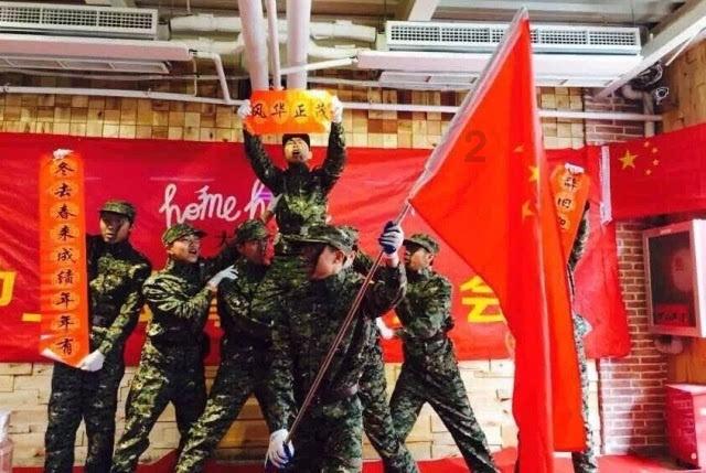 逃离破旧弃城