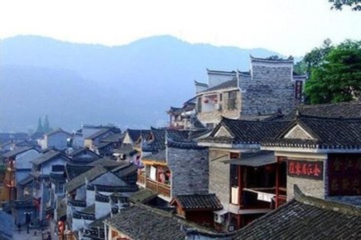 2024年夫妻都犯太岁怎么办，这里有最简单有效的化解方法