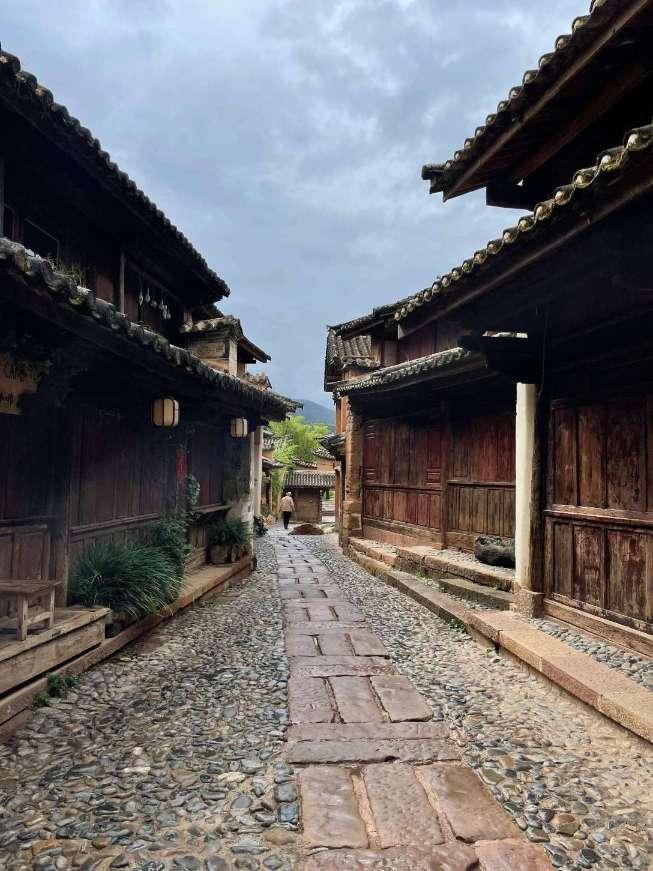 此间不负